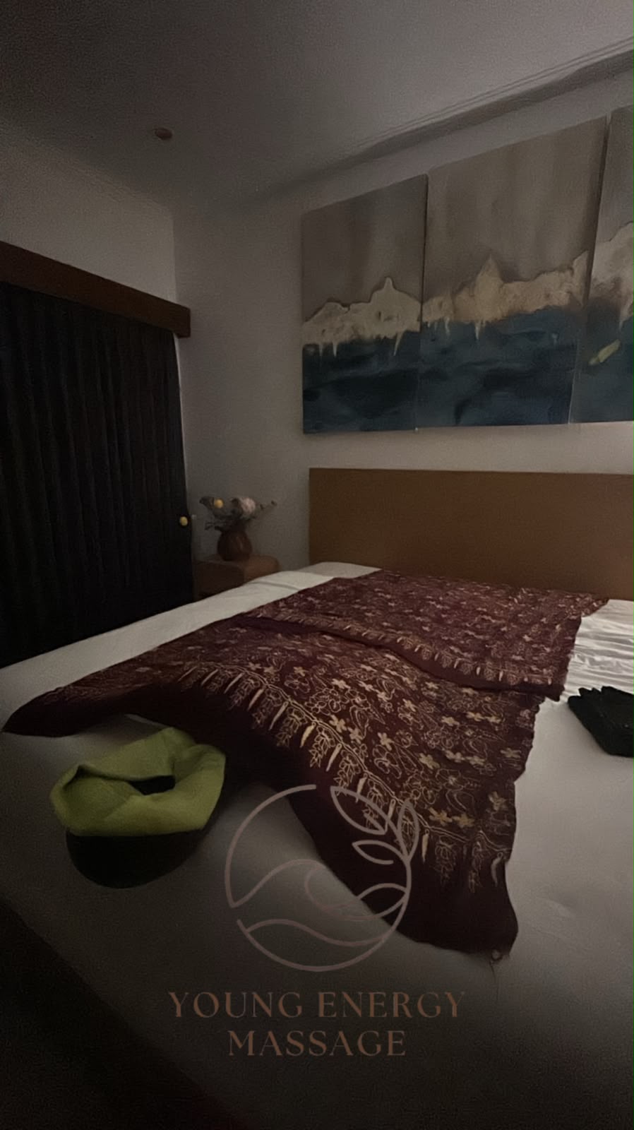 Young Energy Massage session setup