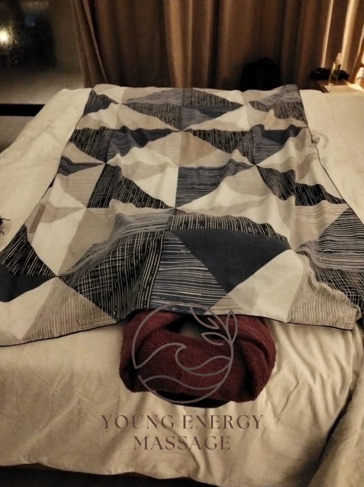 Young Energy Massage session setup